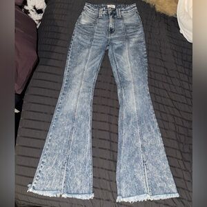 Artemis Vintage Flare Jeans
